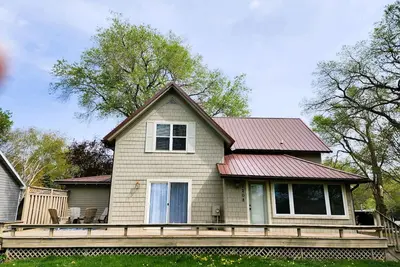 Image de 1 Block from East Lake!