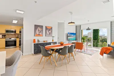 Image de Chic 2br2ba Apt Near Coral Gables