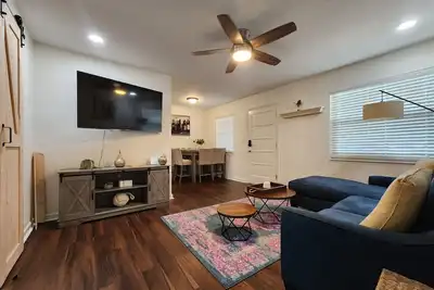 Image de Beautiful, 3 Bed Home - Pet Friendly & Near Beach