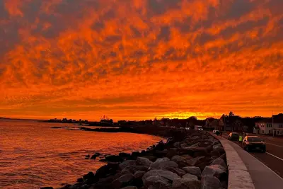 Image de The River House walk to town charming and short drive to beaches!