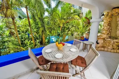 Image de Beachside Bliss - Gorgeous Condominium Steps Away from the Beach & Town Center! !