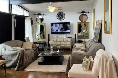 Image de Luxury Home in Calgary Se, 10 min from Downtown