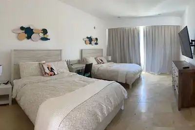 Image de Beach front Studio 1 Br 2p