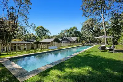 Image de Beautifully renovated beach cottage close to the beach and East Hampton Village