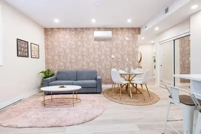 Image de M11 | Mount-Royal Suites: 2br + sofa bed - 31