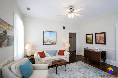 Image de Artist's House-Two Apartments near Forsyth Park