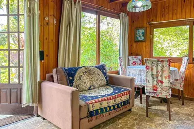 Image de Chalé com localização privilegiada em Lumiar/Rj