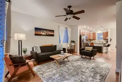 Image de Lowry Gem! ! 2 King Bed! ! 5✮ Walk Score