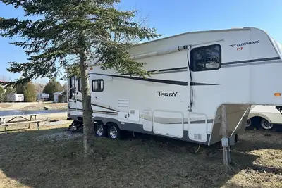 Image de # 02 Sweet Water at Cabinco; waterview