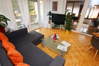 Image de Dream vacation apartment with beautiful winter garden
