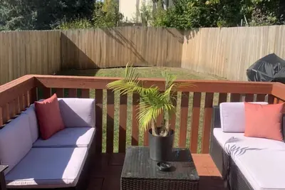 420 Friendly \/Romantic Getaway\/ Great Hosting Space