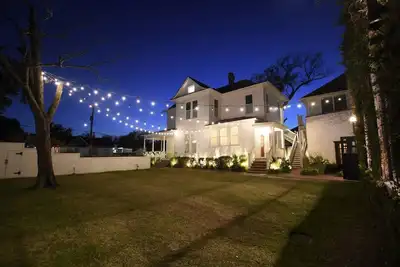 Image de Historic Yale House 5/3. 5 @ Houston Heights