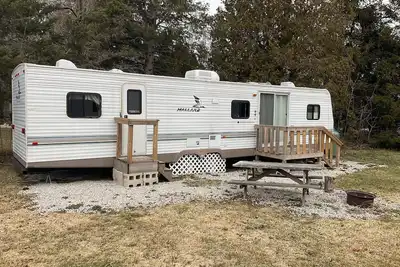 Image de #10 Large private site; waterview