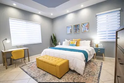 Image de Miami Palm Palace| Photo Booth|Games|Spring Break