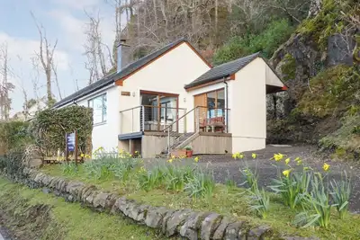 Image de A relaxing haven, with sea views over the Sound of Kerrera, nestled in the coastal port of Oban.