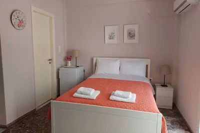 Image de Crystal home near Airport (room)