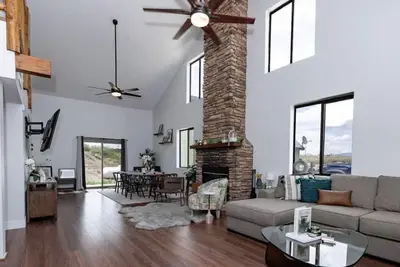 Image de *Luxury Lavender L'auberge *Fireplace *Coffee Bar