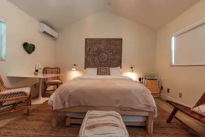 Private Beach Access & Ocean Breezes | Your Perfect Getaway