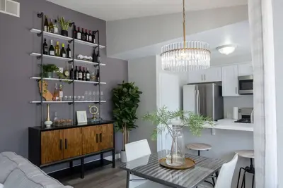 Image de Entire Los Angeles 2br\/ 2ba apartment - @SoCalSuite