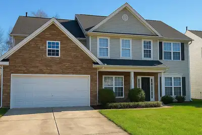 Image de 8-Beds Home Near Uptown, Stadiums, Concert Pavilion & Uncc