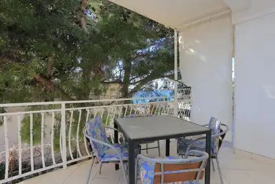 Image de Appartement d'une chambre avec la terrasse et la vue sur le mer Balica Rat, Omis (A-20494-b)