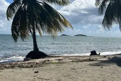 Image de 2 bedroom apartment 5 min walk to the beach!