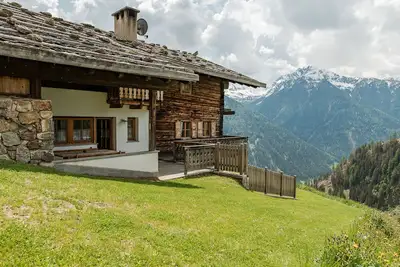Image de Traditionell Mountain Chalet