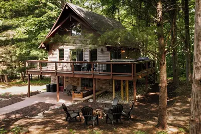 Image de The Chalet Getaway*Hot Tub*Shanty Creek Resort*Summit Golf Course