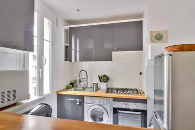 Image de Nice Flat near Porte Clignancourt metro station