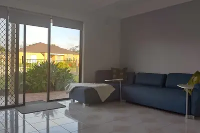 Image de Albany Sands the perfect getaway located in a quiet area just a short stroll to the cafes and shops.