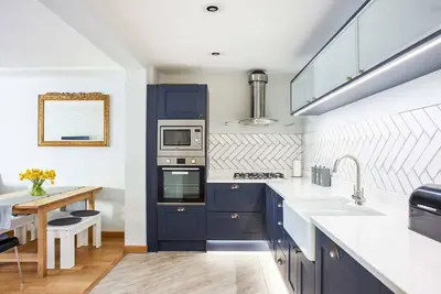 Image de Hove Hut Actually | by Brighton Holiday Lets