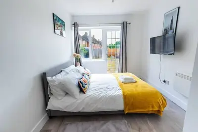 Image de No 04, studio flat near Aylesbury station town