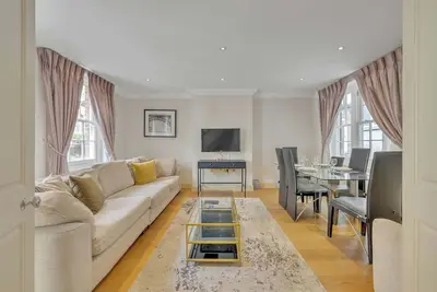 Image de Luxury Four-Bedroom House in Mayfair