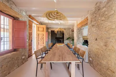 Image de Your home to celebrate with family, cycle or do yoga in the mountains