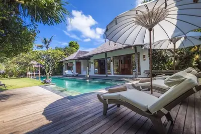 Image de 5 Bedroom Villa Central Seminyak
