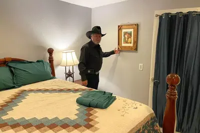 Image de Country Sportsman/woman Apt A