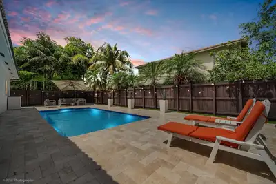 Image de Pet-Friendly Miami Oasis with Pool & Bbq