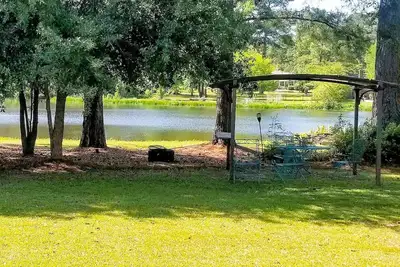 Image de Cozy Waterfront Cottage With Beautiful Views-Pet-Friendly