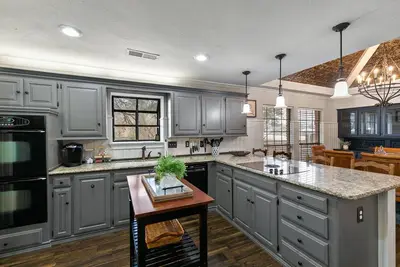 Image de Tch - 4br\/4ba Home in Plano with Pool - T