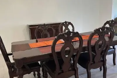 Image de Spacious estate near the beach!