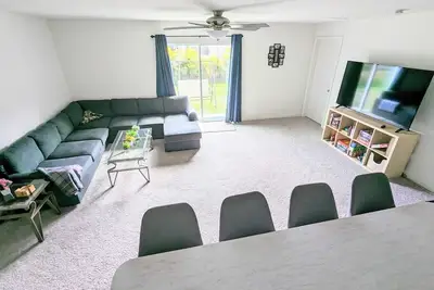 Image de Newly Built 4bed/2bath  ** 15 min from the Beach