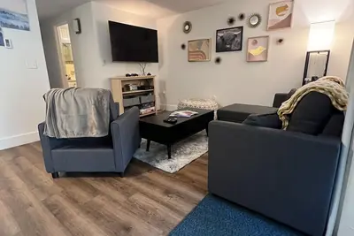 Image de Cozy Stratton Hideaway