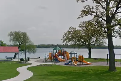 Image de Lake/Beach Getaway (Remodeled)