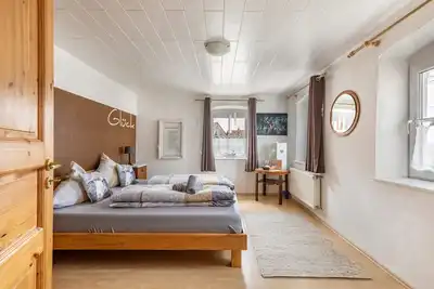 Image de Maison de vacances 'em Biehl' avec grand jardin