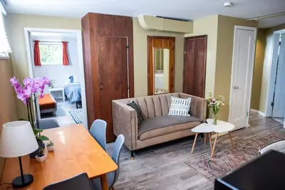 Image de Private, Quiet 2bd 1ba Queen Anne Guest Suite!