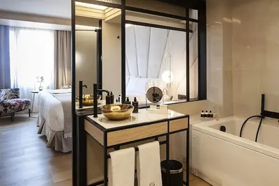 Indulge in Amazing Views! 2 Pet-friendly Units Near Royal Palace of La Almudaina