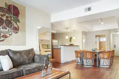 Image de Comfortable Accommodations for 8 in North Austin