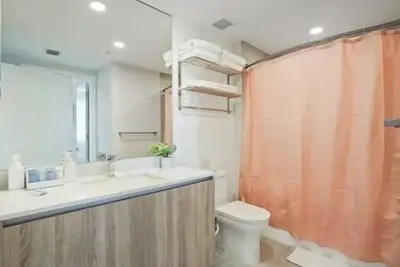 Image de Luxury apt Design district park