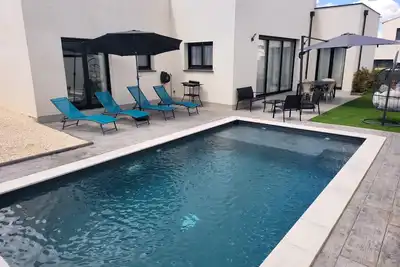 Image de La Zenitude, belle propriété de plain pied aux prestations soignées