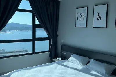 Stunning Homestay | 25th floor Sea & Sunset view | City Center